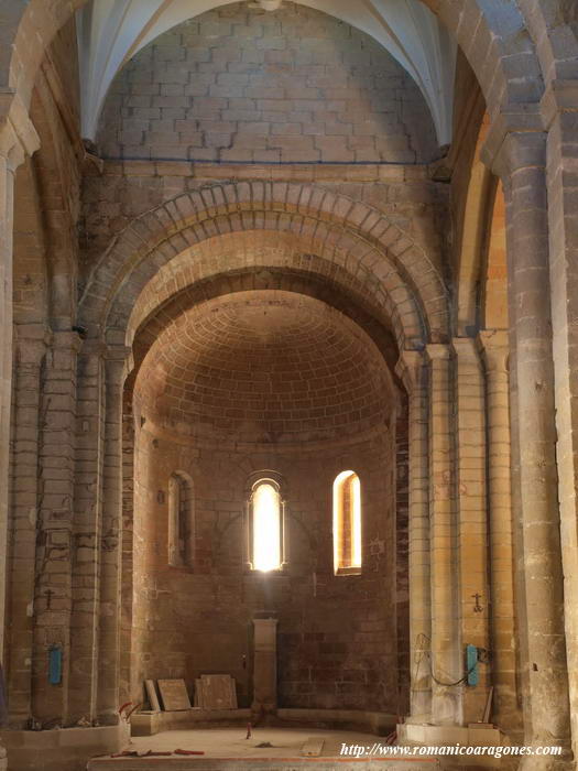 DETALLE DEL ALTAR CENTRAL